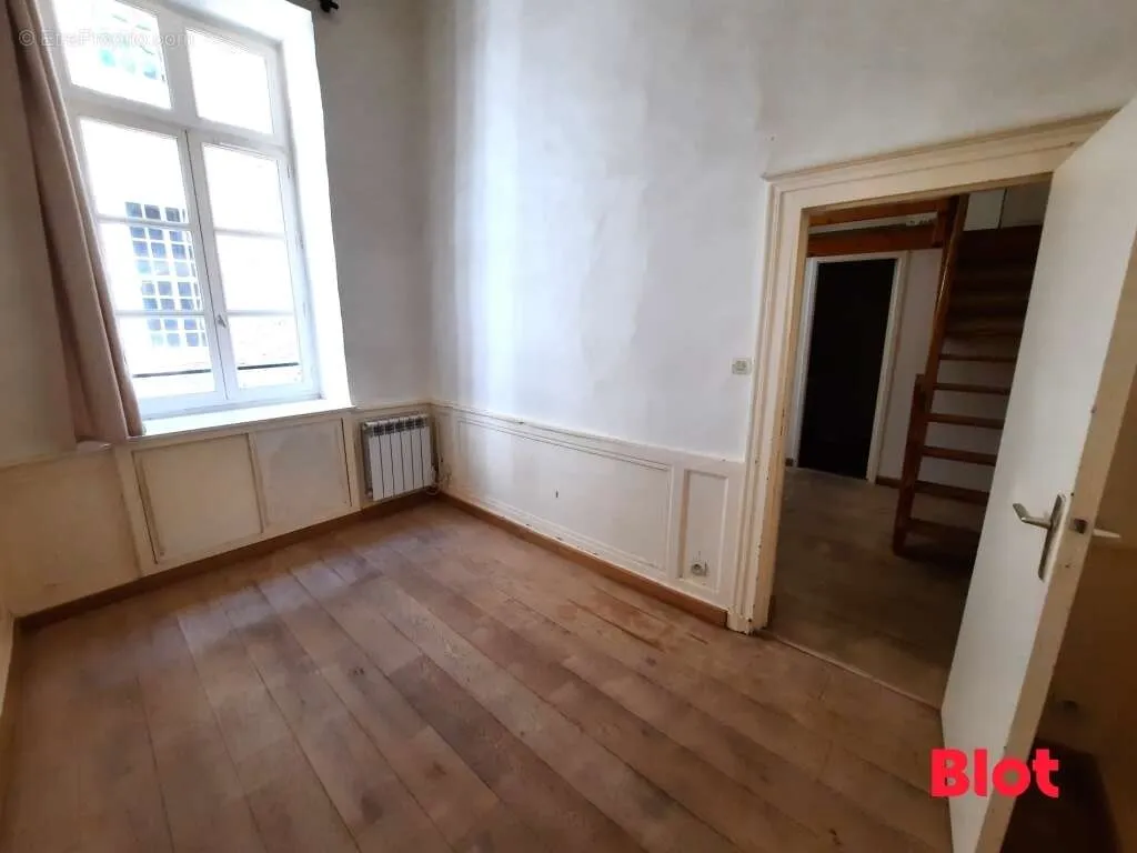 Pièces - Appartement 2 Pièces en Centre-Ville de Rennes
