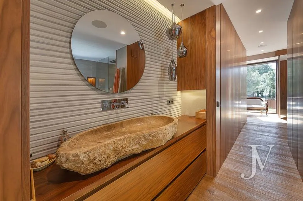 Vannitoad - Luxury Villa with Pool in Montealina, Madrid