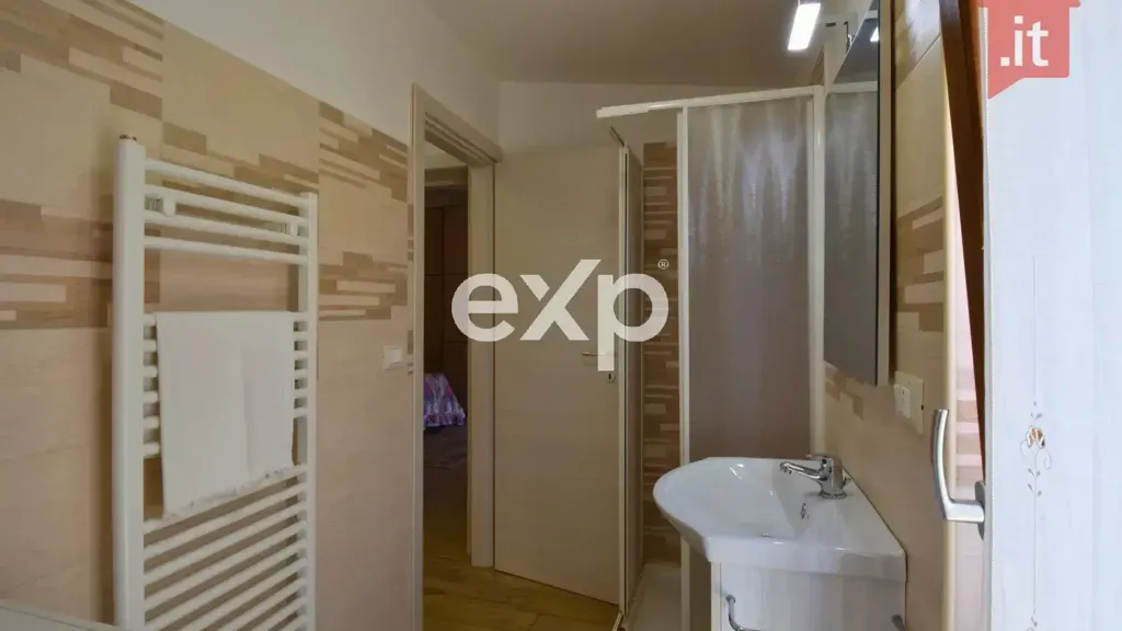 Badezimmer - Modern Villa with Terrazzo in Casalbordino