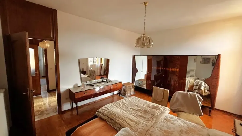 Chambres - Bifamiliar Villa with Garden in Clusane, Iseo