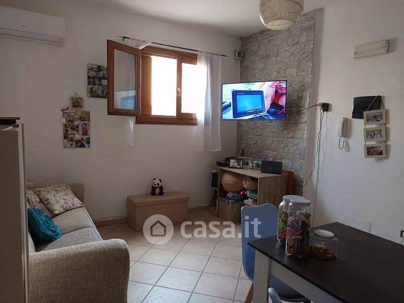 Living Room - Rearranged Duplex in Historic Centre, Posada