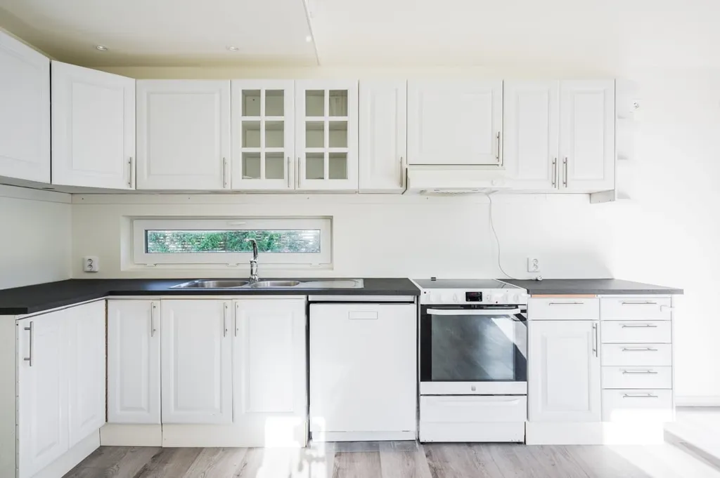 Cuisine - Charming Stone House with Approved Plans in Nyhamnsläge