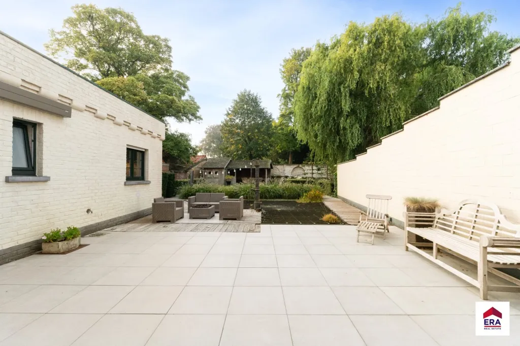 courtyard