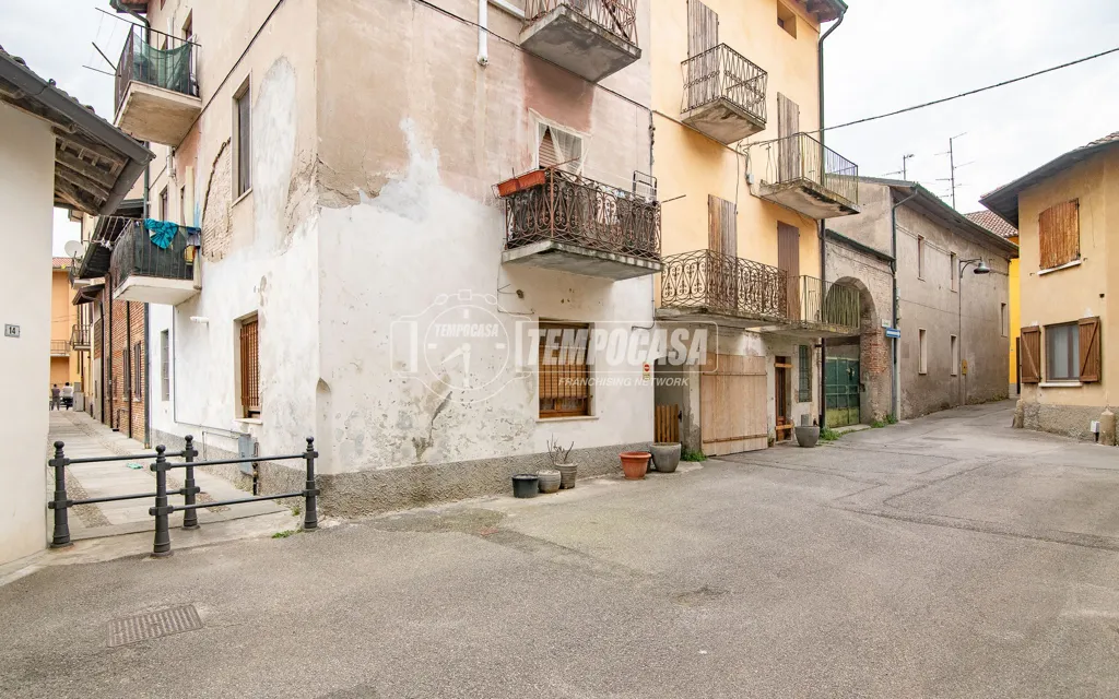Välivaade - Terraced House in Historic Centre, Pagazzano