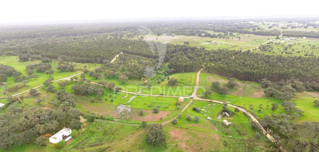 Vista aerea - Rustic Land with Barrage View in Alentejo