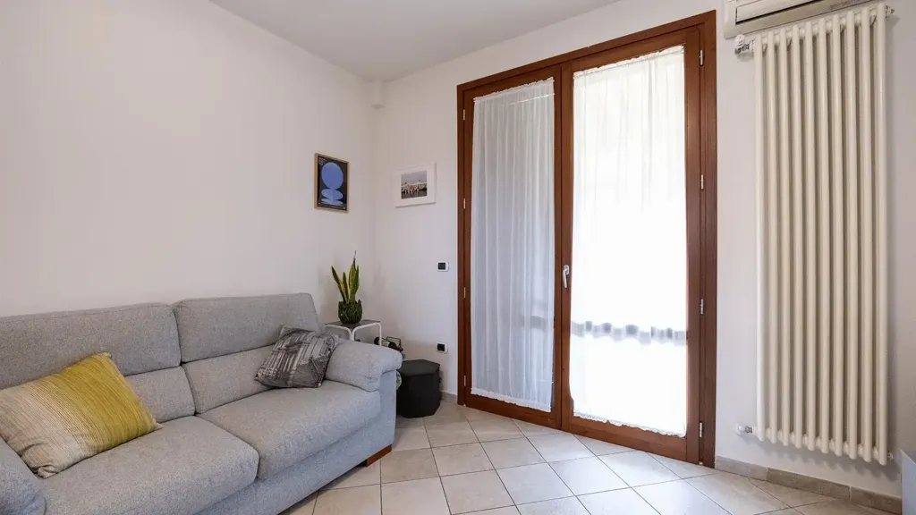 Elutuba - Trilocale with Terrace in Campi Bisenzio