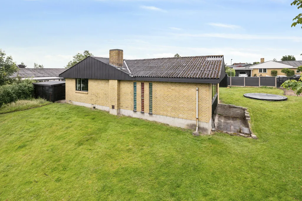 Garden - Maintained Family Villa in Viborg
