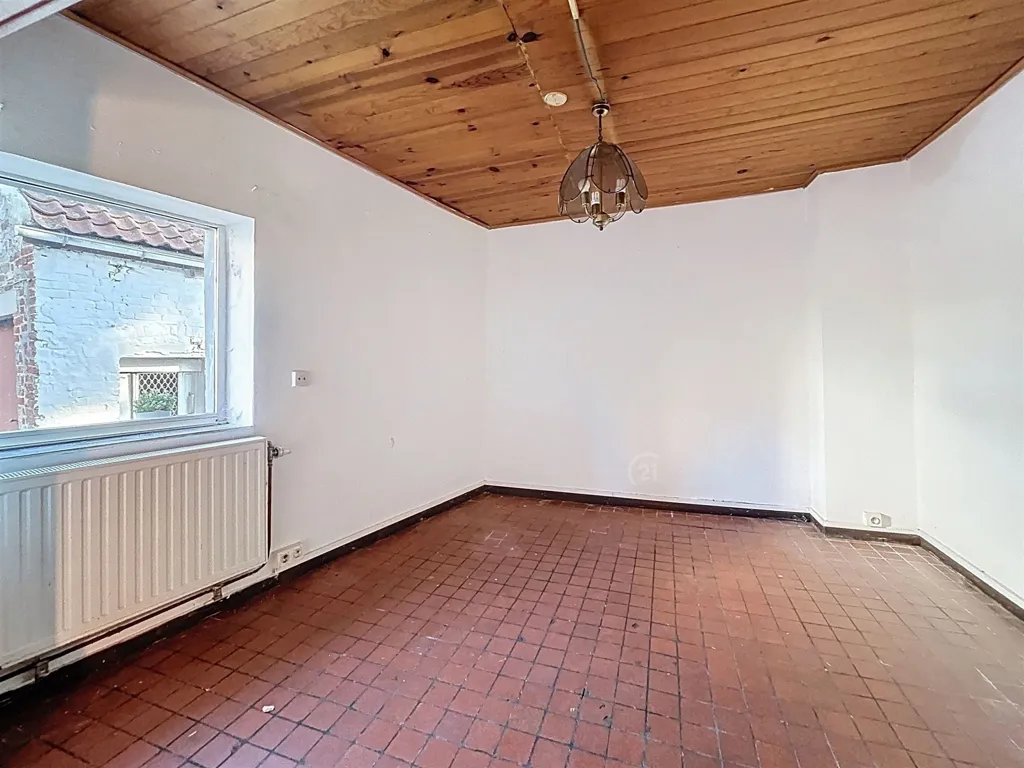 Stanze - Three-Fronted House with Garden in Biesme-Sous-Thuin