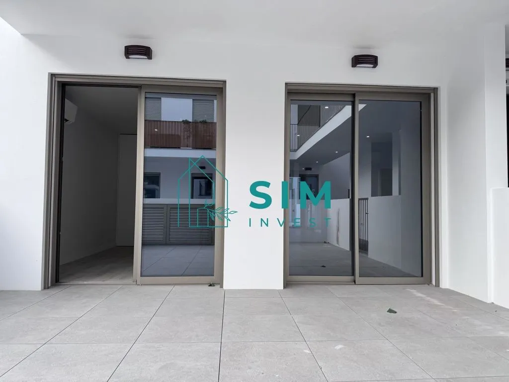 Entrée - Modern 2-Bed Apartment with Patio in Tavira