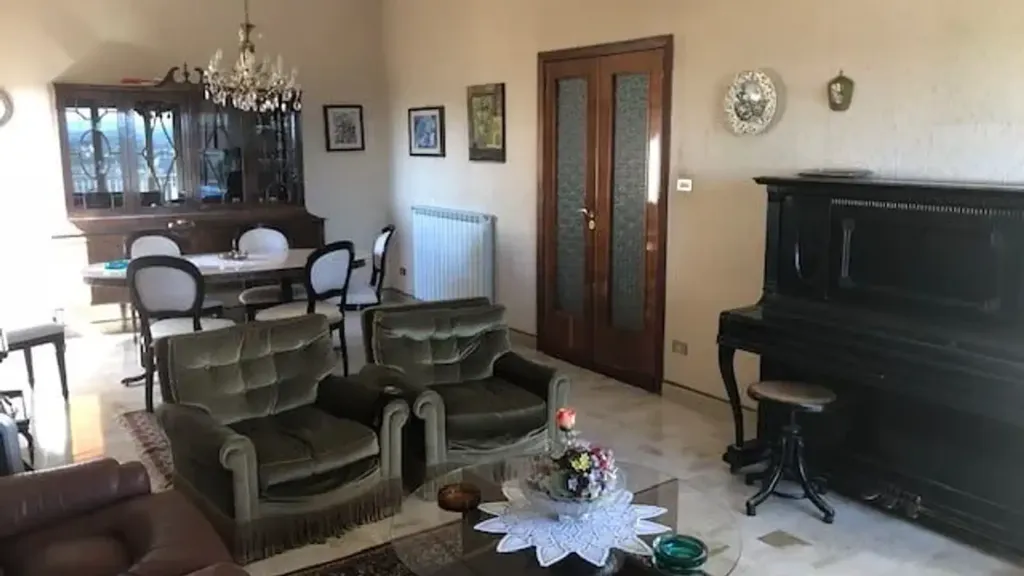 Living Room - Apartment with 3 Bedrooms in Castelvetrano