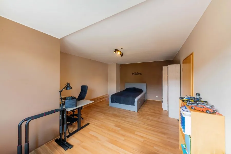 Chambres - Villa Libre de 4 Côtés avec Système Photovoltaïque à Rodange