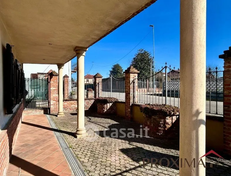 Terrazza - Rustic Semidetached House with Alpine View in Villanova d'Asti