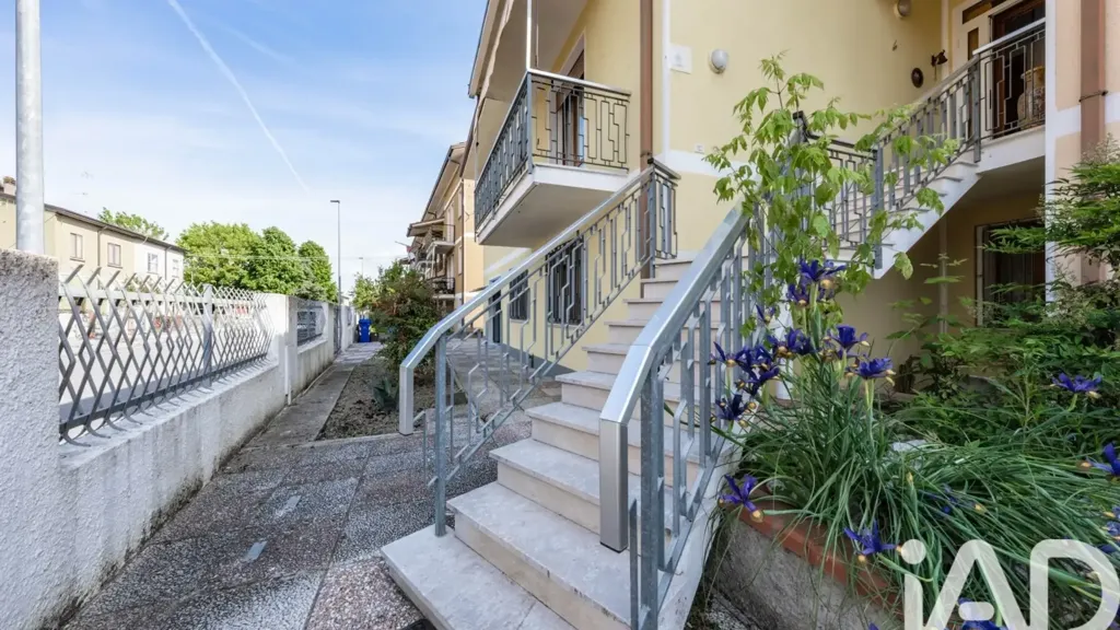 Pièces - Villa with Courtyard in Massa Fiscaglia