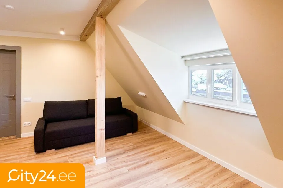 Magamistoad - Furnished Studio in Art Nouveau Building, Riga Centre