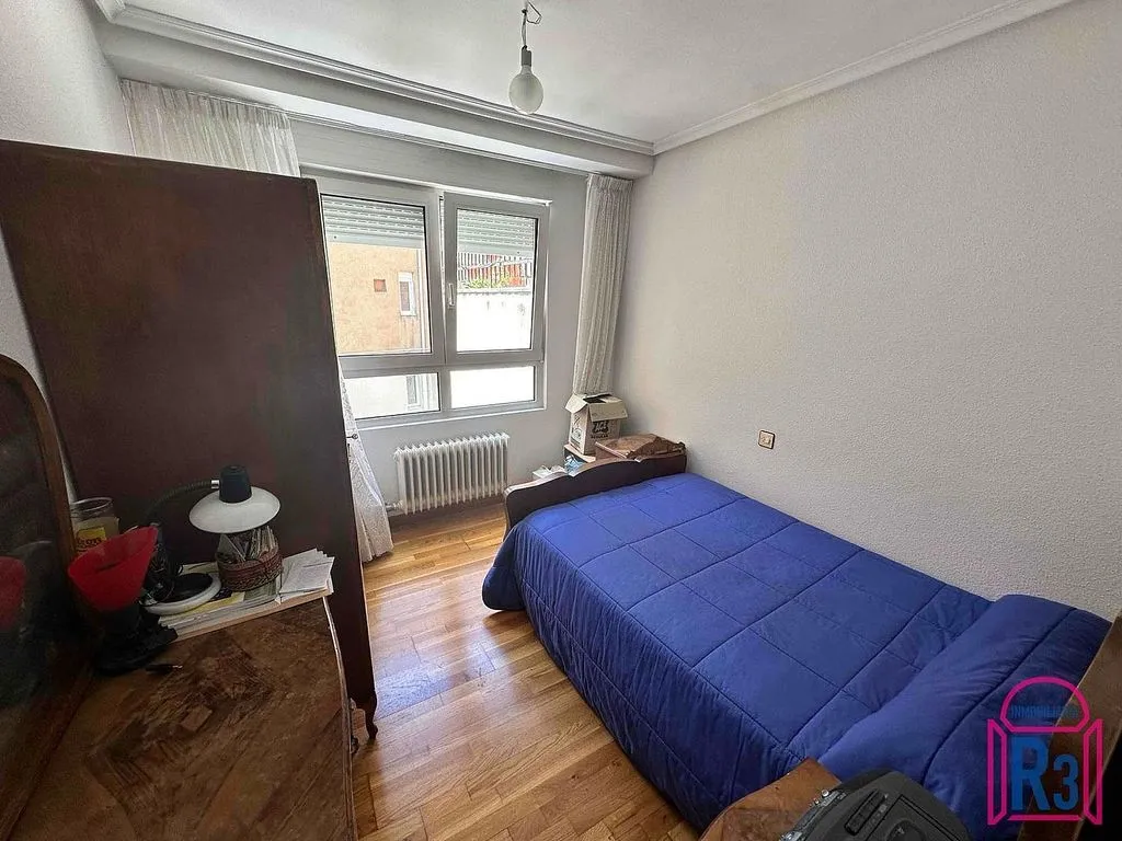 Chambres - 3-Bed Flat with Terrace in San Esteban