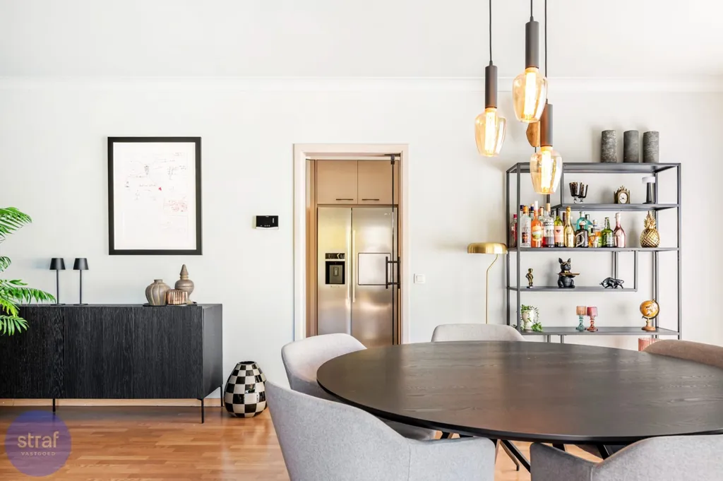 Söögituba - Bright Apartment with Terrace in Linkeroever