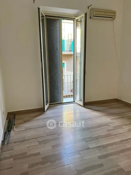 Pièces - Quadrilocale with Balcony in Messina Centre