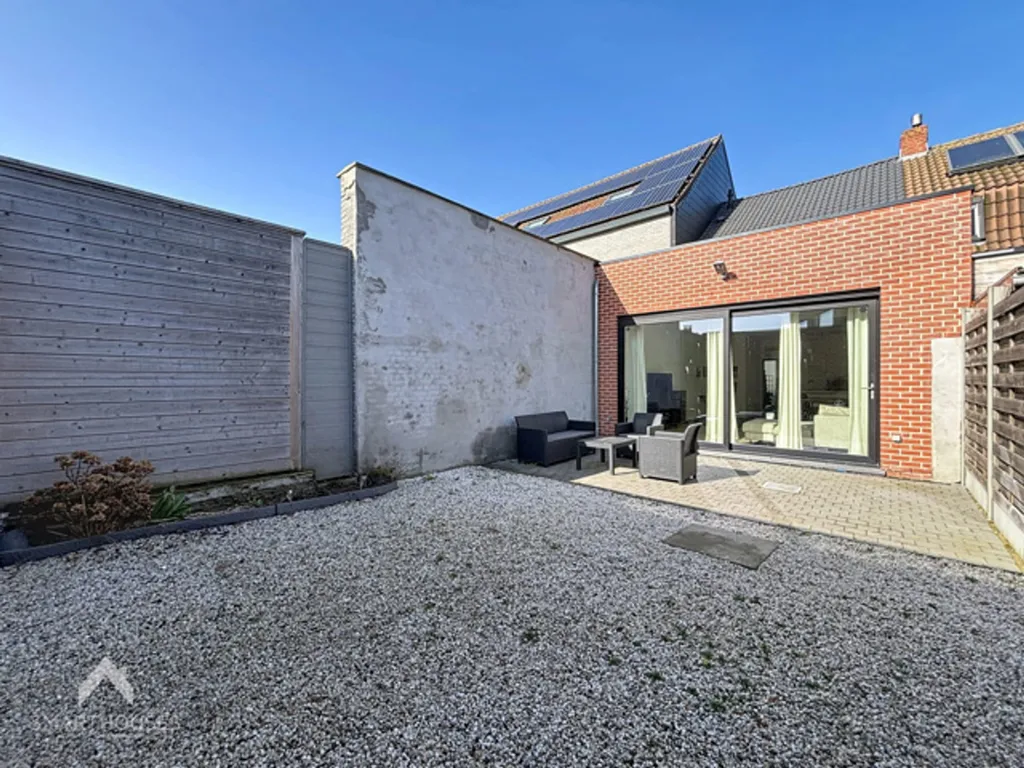 Jardin - Maison Énergétique avec Terrasse à Ieper