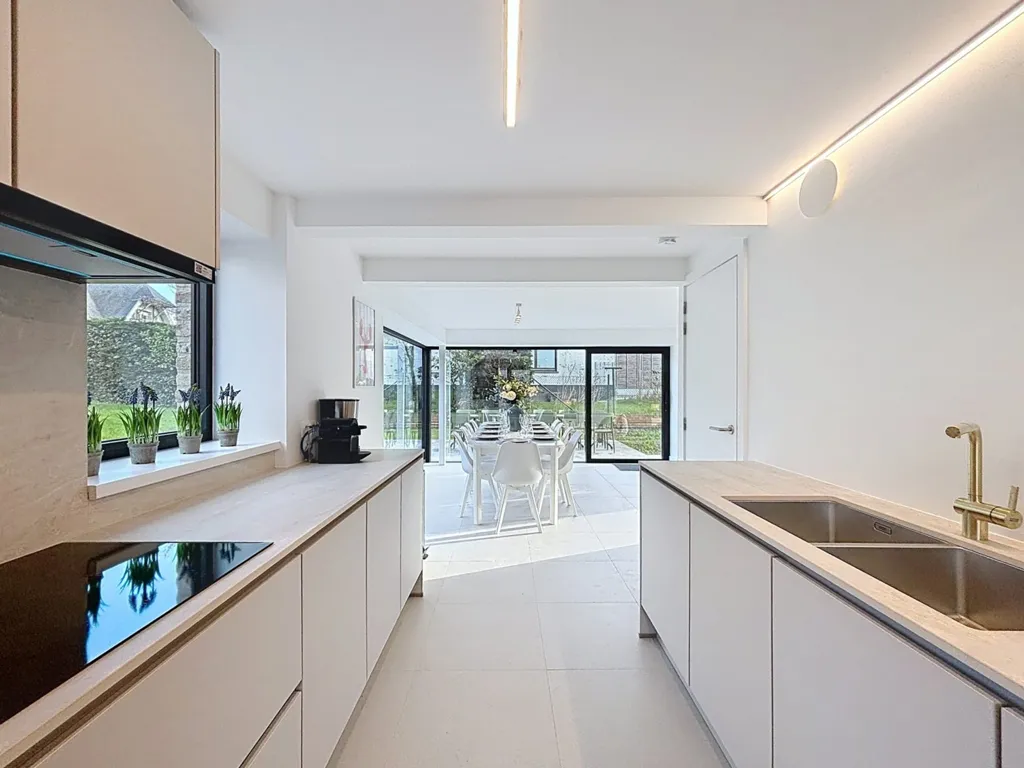 Köök - Luxury Home with Sea View in Sint-Idesbald
