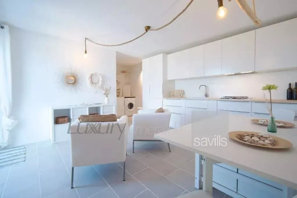 Kitchen - Luxury Villa with Sea View in San Teodoro