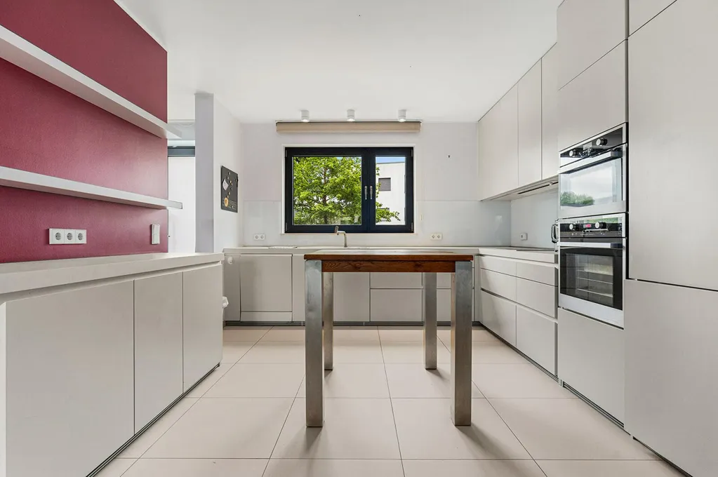 Cuisine - Triplex 5 Chambres avec Jardin à Belval