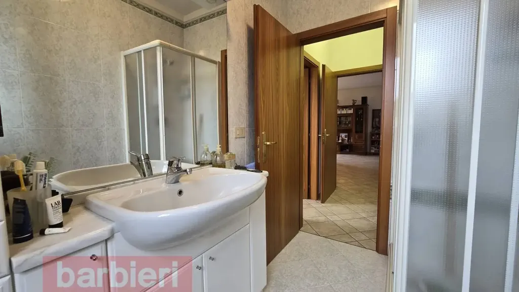 Salles de bain - Apartment with Terrace in Cervia