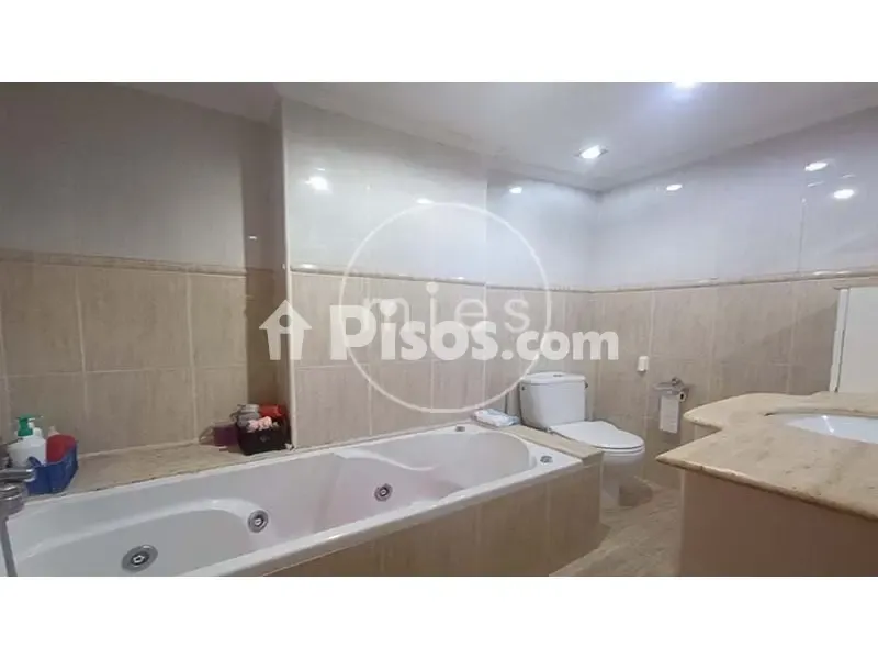 Vannitoad - Reformed Flat with Balcony in San Isidro, Valencia