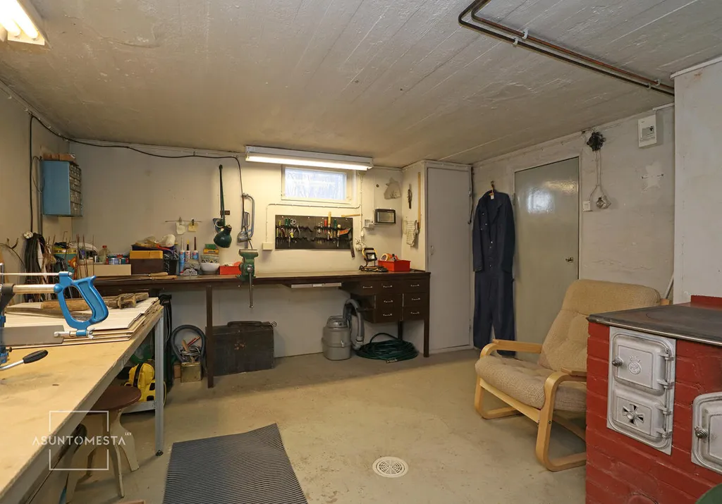 garage