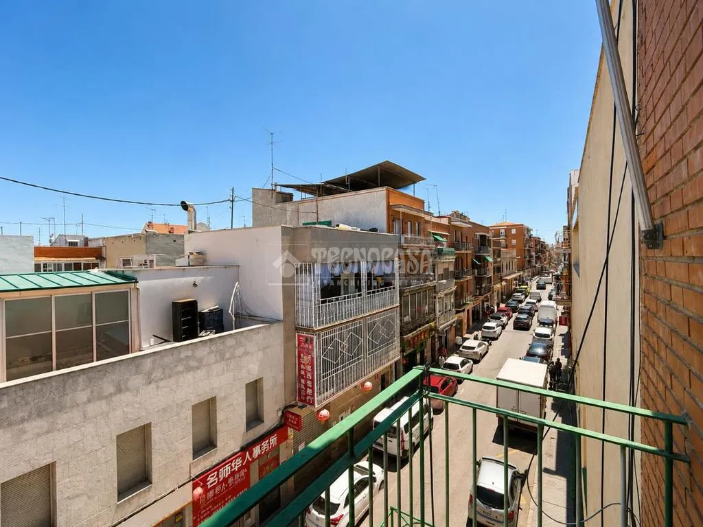 Balcony - Apartment with Terrace in Usera, Madrid
