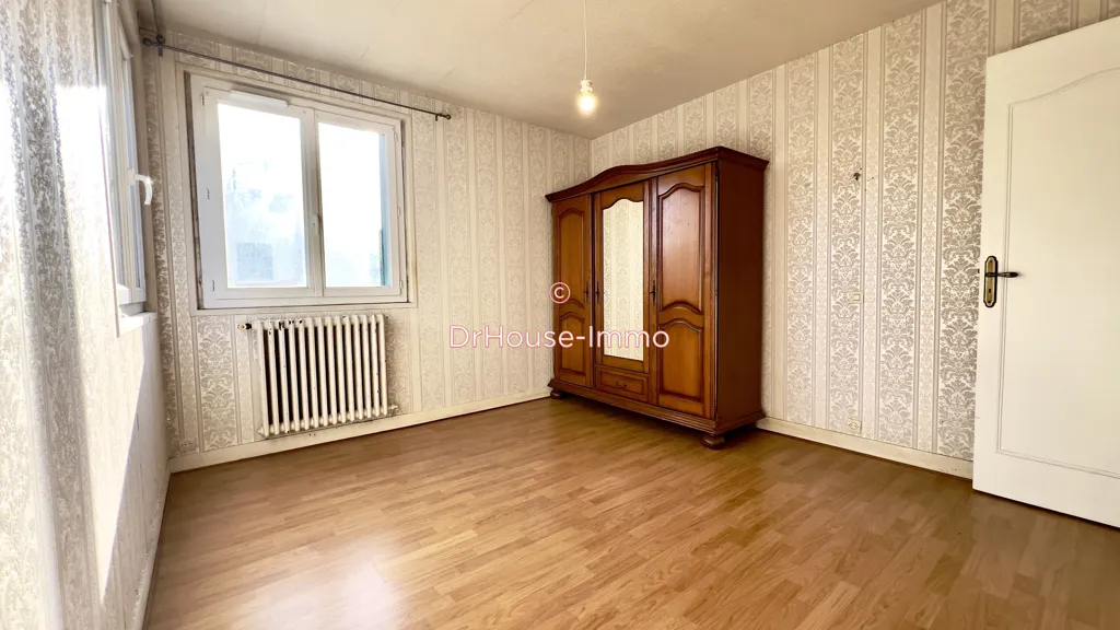Toad - Ground Floor Flat with Private Garden in Saint-Martin d'Étampes