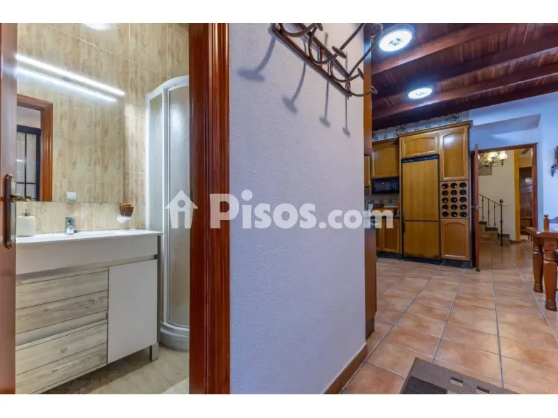 Bathrooms - Restored Rustic House with Garden in Carcaixent