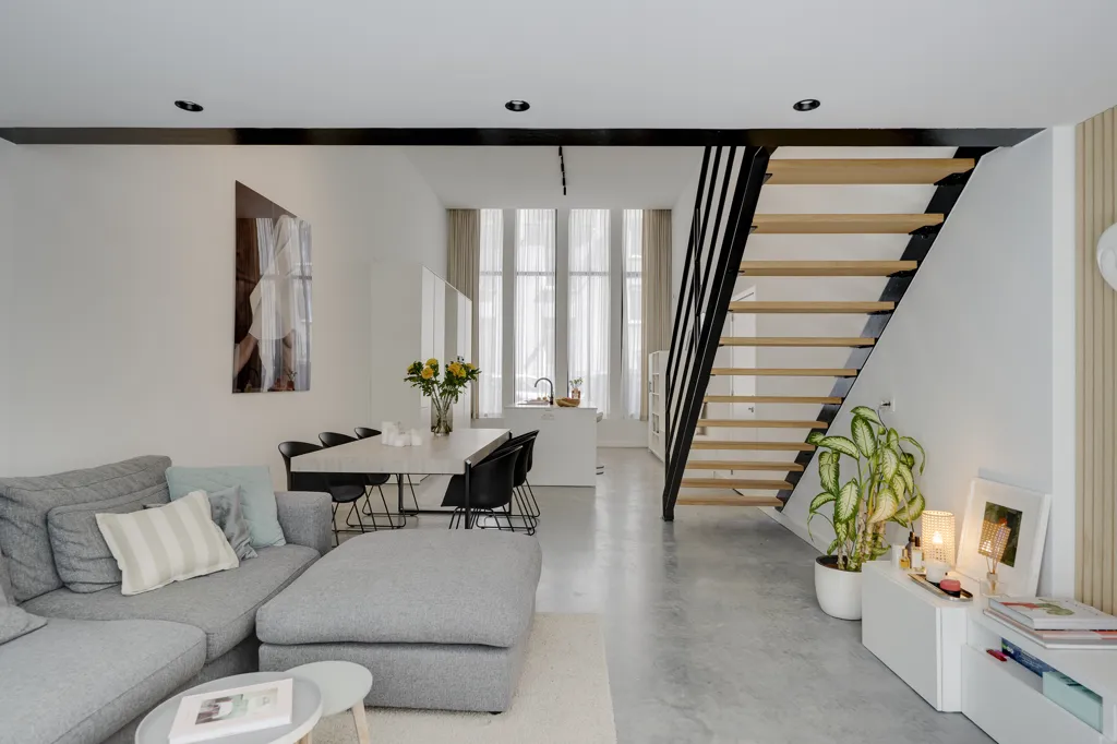 Soggiorno - Duplex Apartment with Private Garden in Antwerp