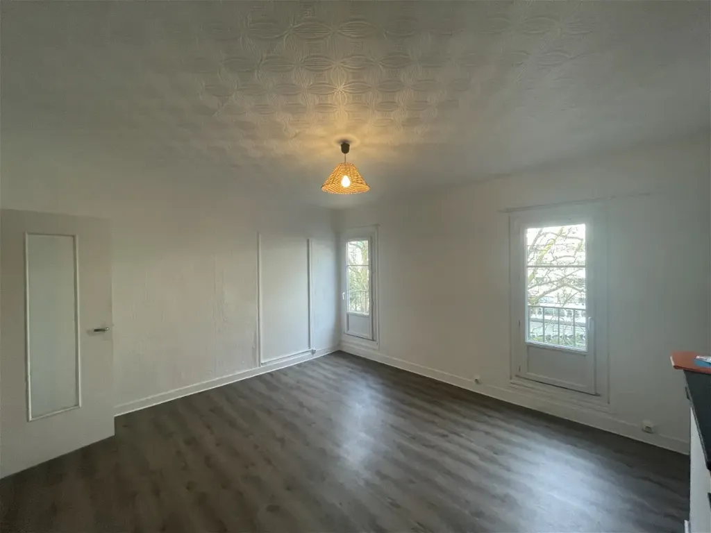 Toad - 3-Bedroom Apartment in Nantes Centre