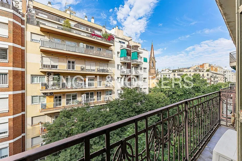 Balcon - Apartment with Terrace in L'Antiga Esquerra de l'Eixample
