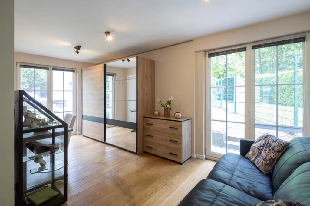 Elutuba - Villa with Garden Studio in Dworp