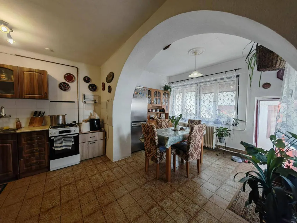 Cucina - House Part with Lake Proximity in Tata