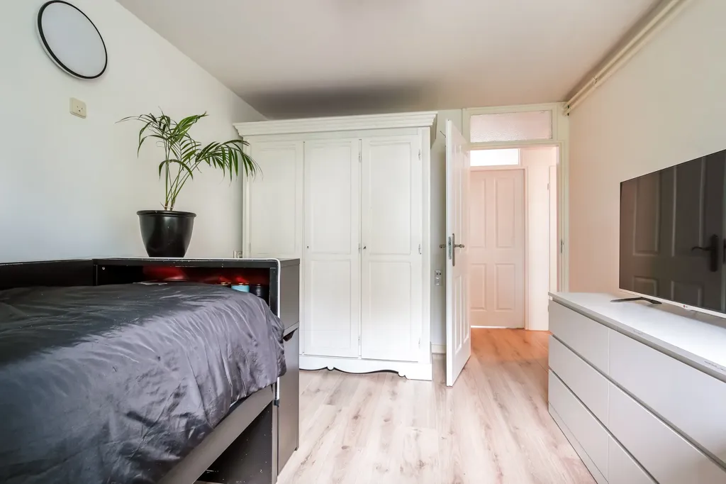 Chambres - Modern Corner House with Solar Panels in Atolwijk