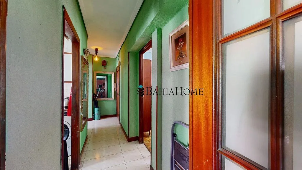 Esik - 2-Bedroom Apartment with Views in Santander