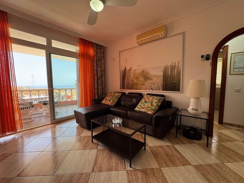 Living Room - Apartment with Pool and Terrace in Arguineguín