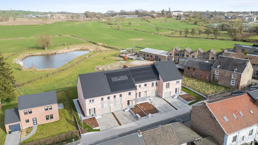 Õhuvaade - New House with Solar Panels in Aubel