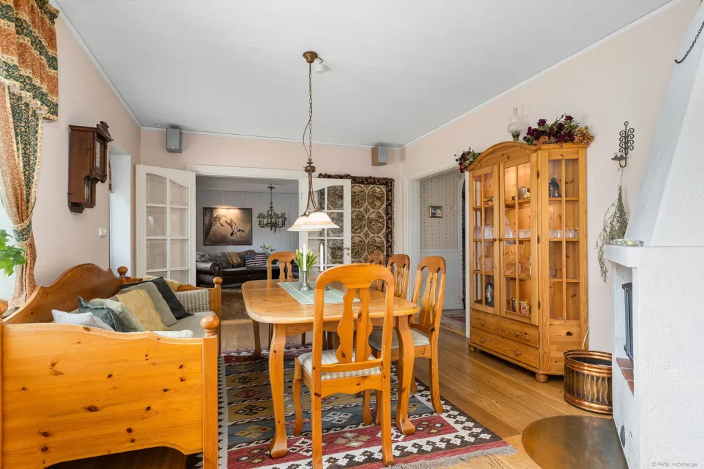 Salle à manger - Two-Storey Villa with Workshop in Alesta, Sjöbo