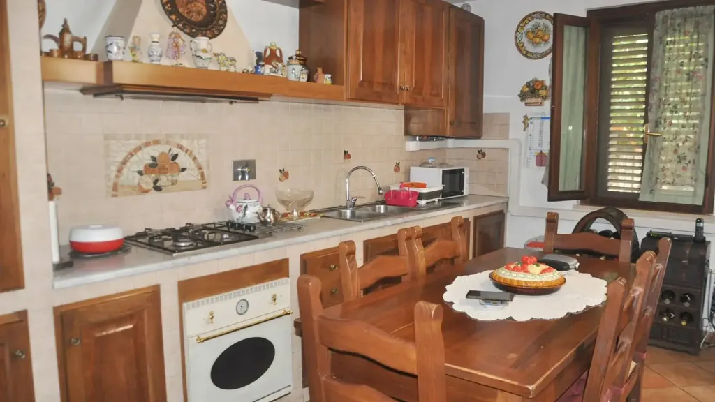 Cuisine - Villa with 360° View in Rosignano Marittimo