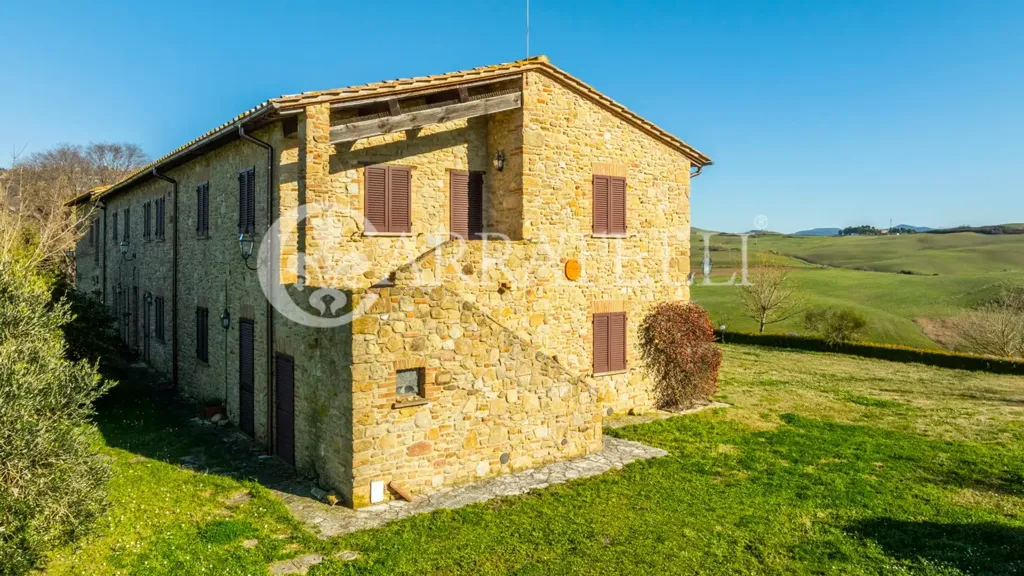 Välivaade - Rustic Farmhouse with Pool near Volterra