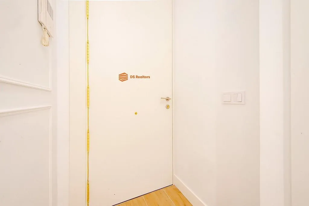 Esik - Modern Flat with A/C in Retiro District