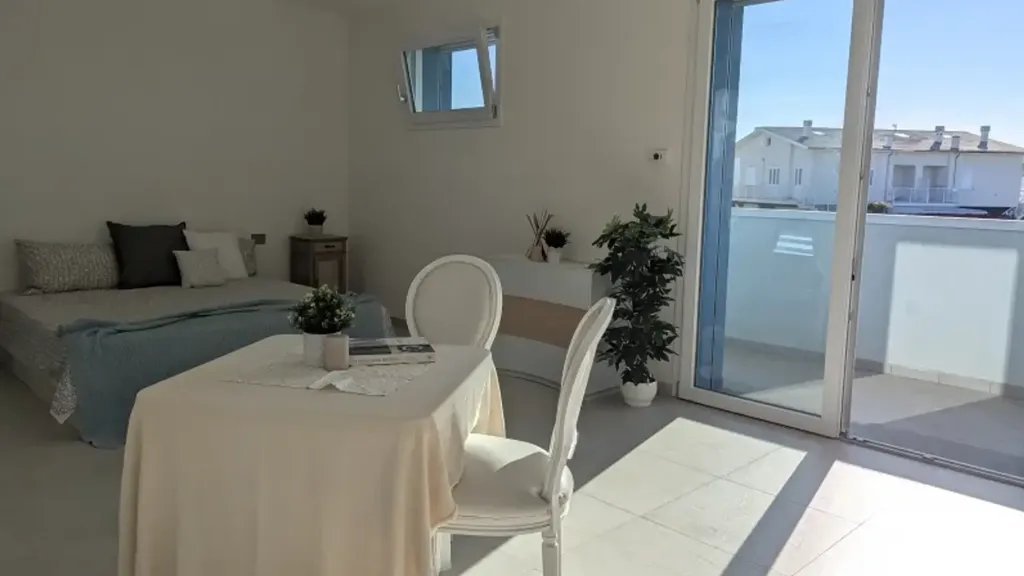 Chambres - New Studio with Balcony near Ravenna Coast