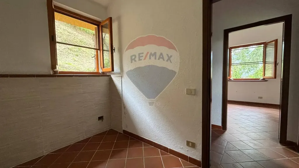 Toad - Rustic Bifamily Villa with Panoramic View in Crasciana