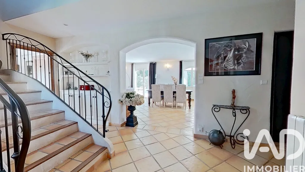 Toad - Charming Bastide with Pool in Vidauban