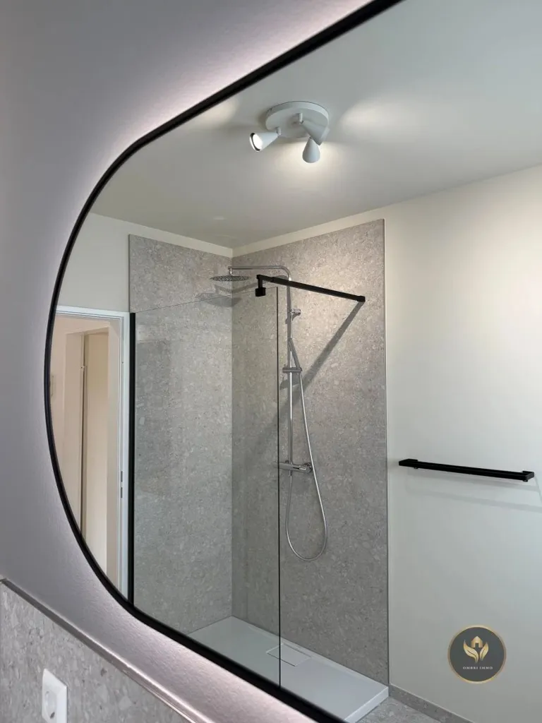 Vannitoad - Modernised 2-Bedroom Apartment in Dudelange