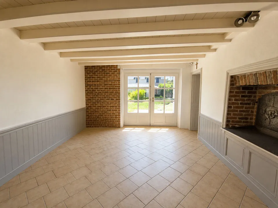 6-room house in Chalonnes Sur Loire