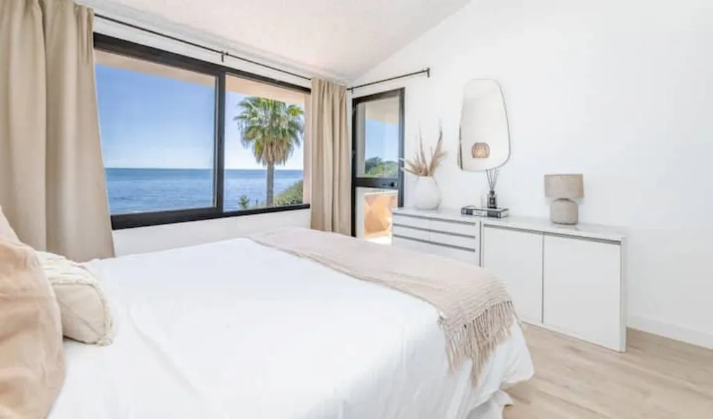 Chambres - Seaside Villa with Private Beach in Estepona